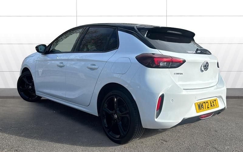 Used Vauxhall Corsa GS Line 75 HP (55 kW) 2022 White Hatchback