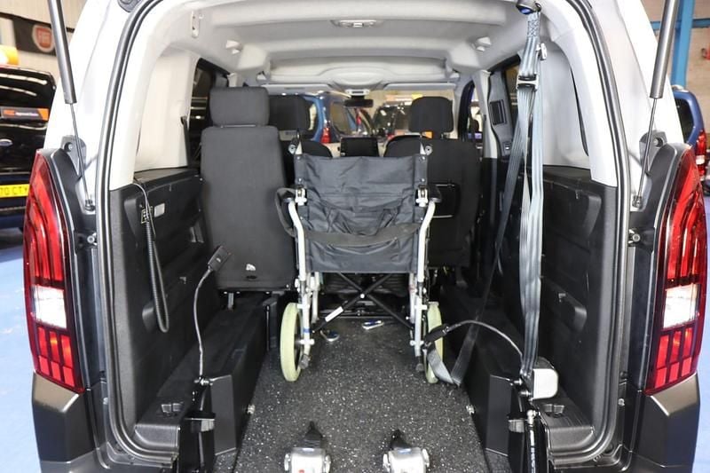 Second-hand Peugeot Rifter Allure 2019 Gri Monovolum
