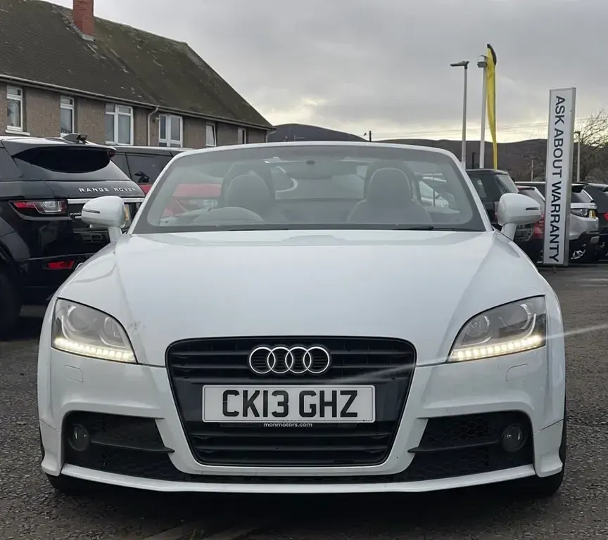 Used Audi TT Roadster Black Edition 211 HP (155 kW) 2013 White Cabriolet
