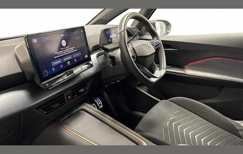 Used Cupra Born 150 kW (204 HP) 2022 White Hatchback