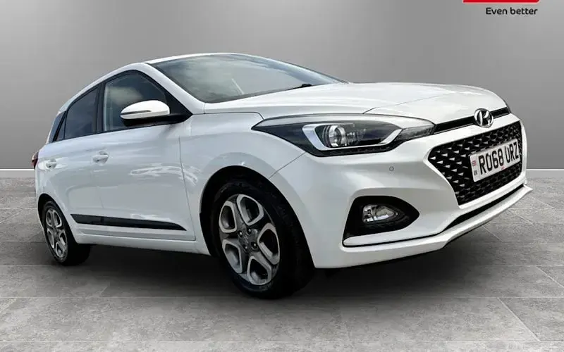 Used Hyundai i20 Premium 101 HP (74 kW) 2020 Hatchback