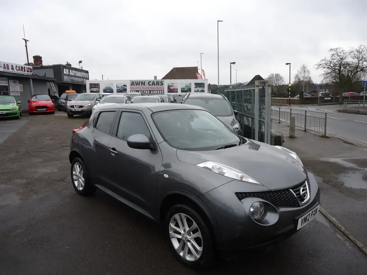 Used Nissan Juke Acenta 110 HP (80 kW) 2012 Grey SUV