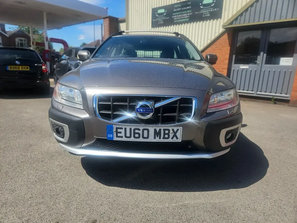 Used Volvo XC70 SE 205 HP (150 kW) 2010 Grey Estate