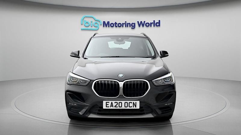 Second-hand BMW X1 140 CP (102 kW) 2020 Negru SUV