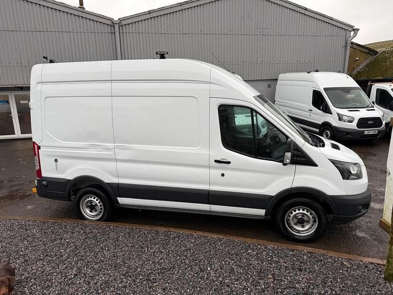 Used Ford Transit 130 HP (95 kW) 2018 White Van