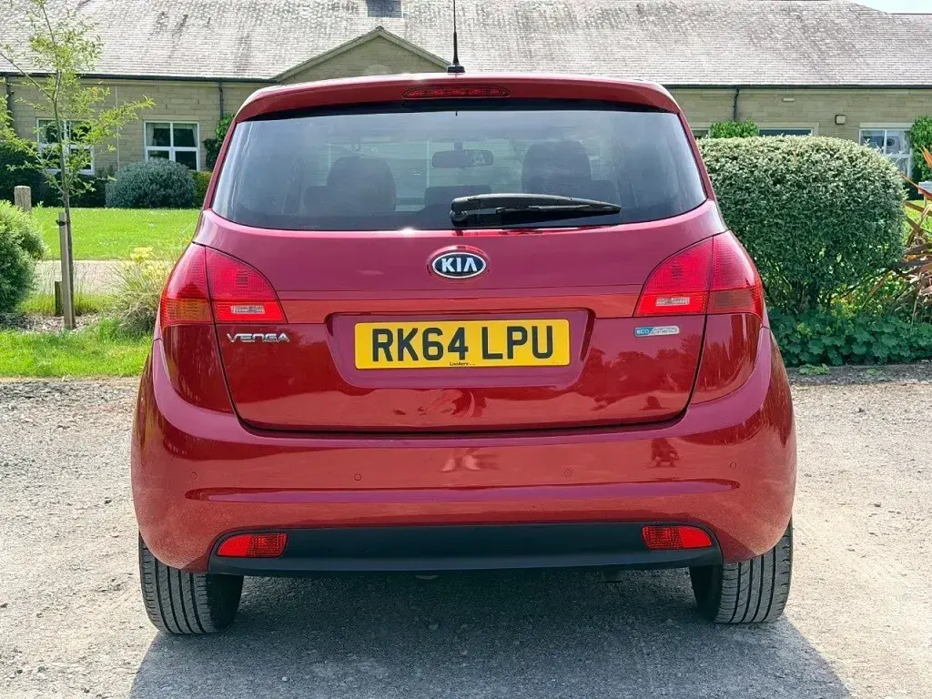 Used Kia Venga 2014 Red Hatchback