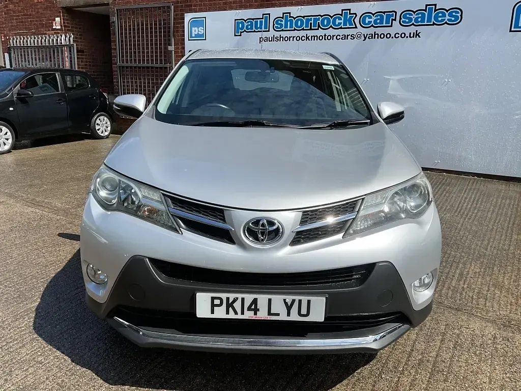 Used Toyota RAV4 124 HP (91 kW) 2014 Silver SUV