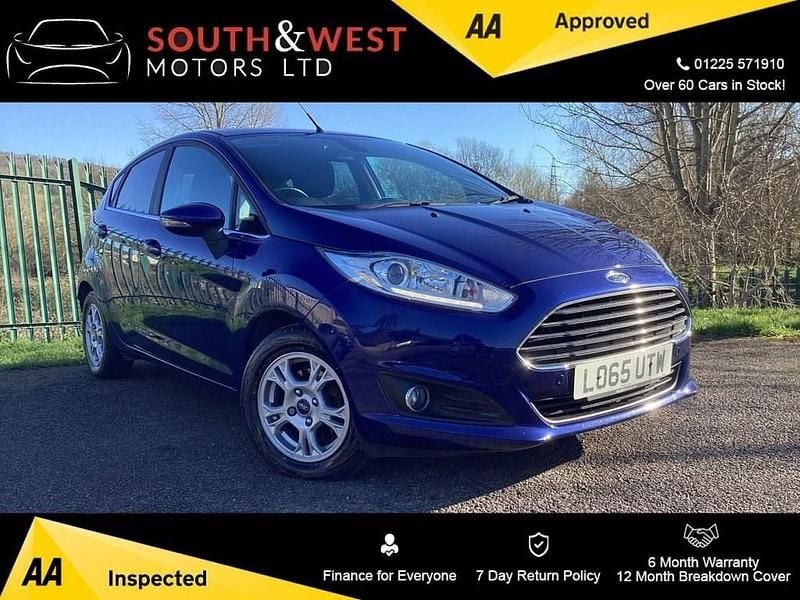 Used Ford Fiesta Titanium 95 HP (69 kW) 2016 Blue Hatchback