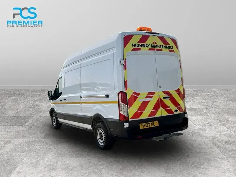 Used Ford Transit 130 HP (95 kW) 2022 White Van