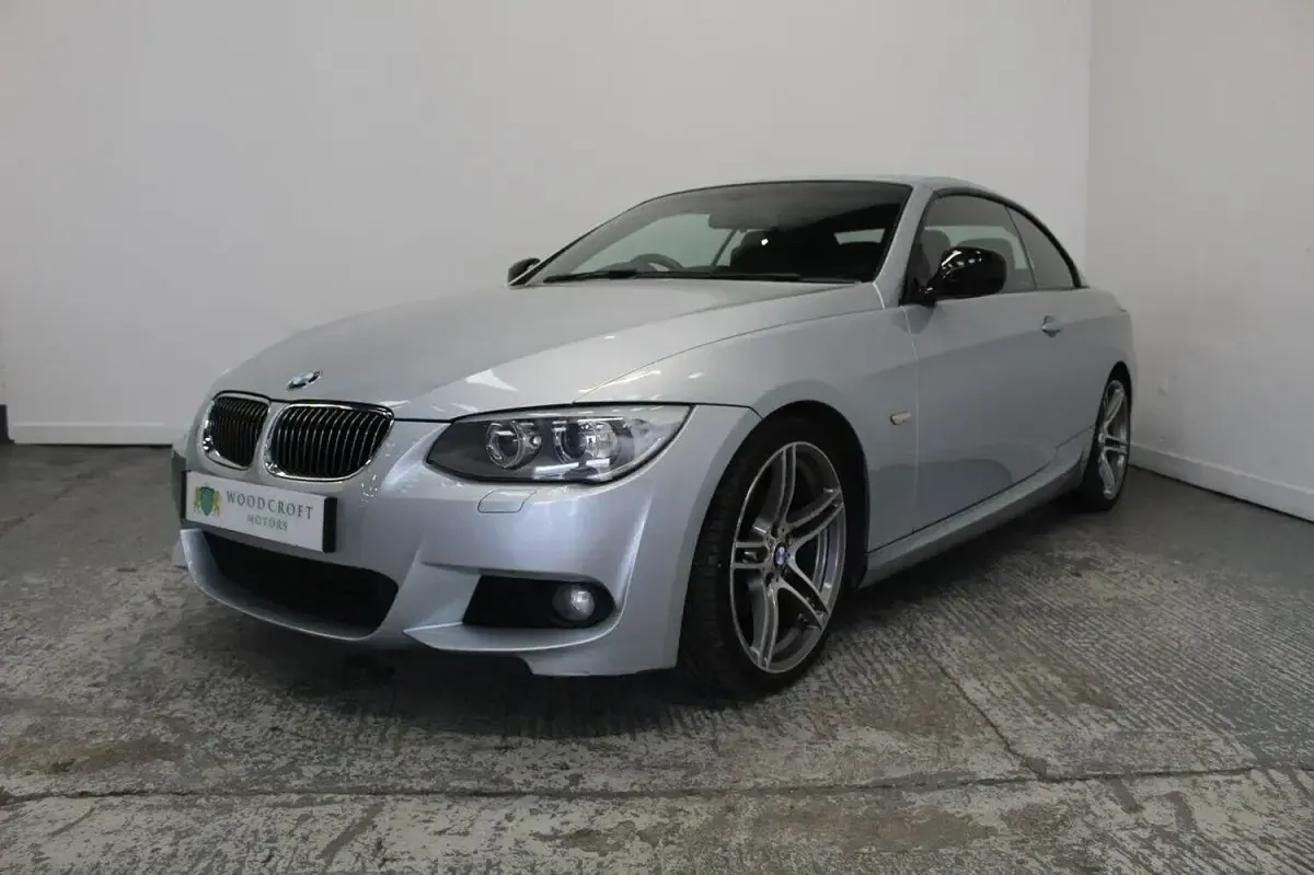 Used BMW 320 Cabriolet Sport Line 184 HP (135 kW) 2012 Blue Cabriolet