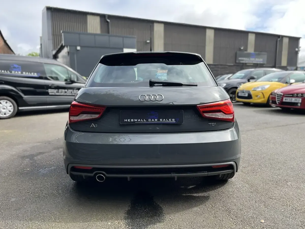 Used Audi A1 S-Line 116 HP (85 kW) 2016 Grey Hatchback