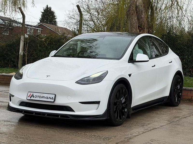 Used Tesla Model Y Performance 392 kW (534 HP) 2022 White SUV