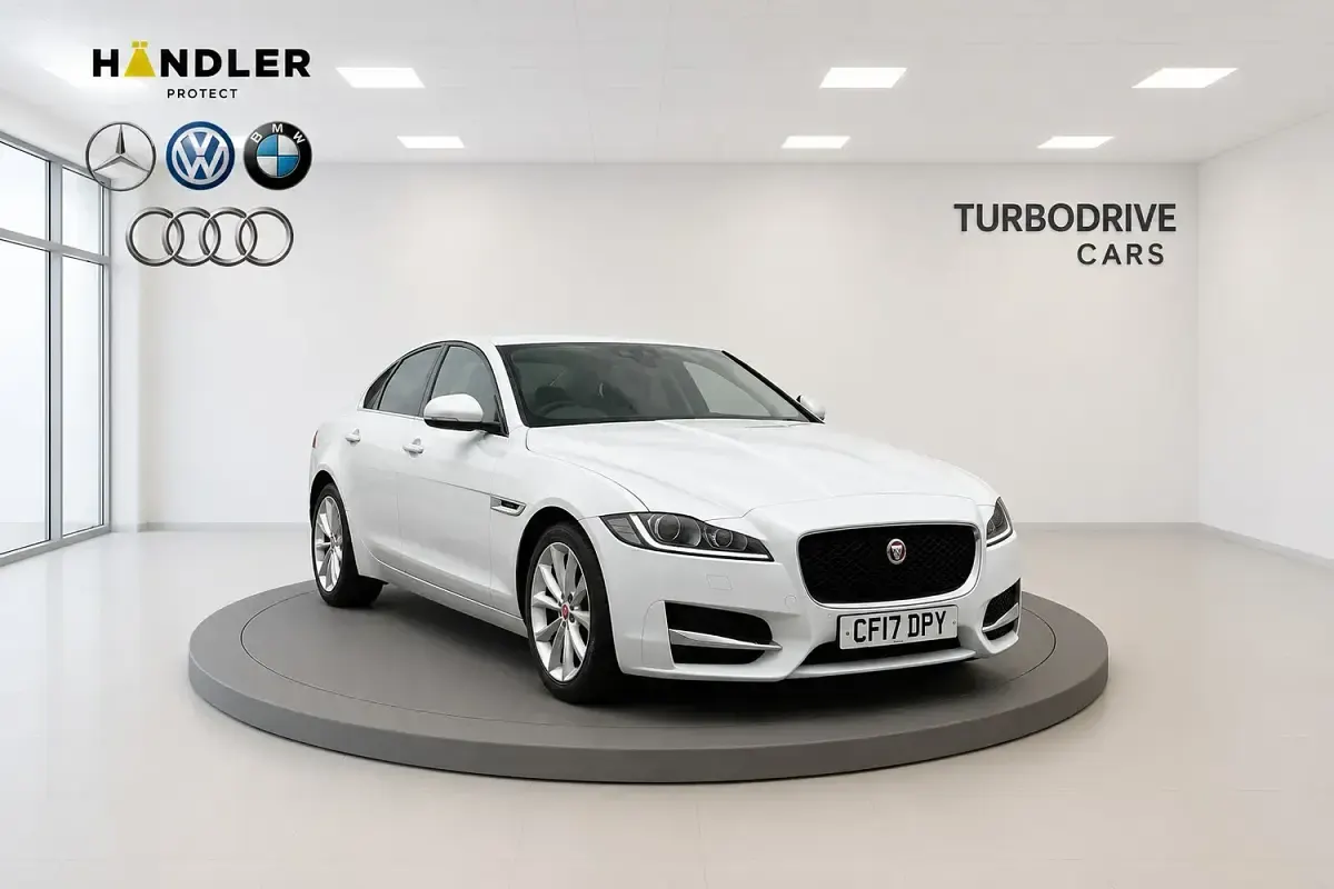 Used Jaguar XF R-Sport 180 HP (132 kW) 2017 White Sedan