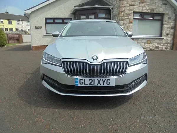 Used Skoda Superb SE 150 HP (110 kW) 2021 Silver Hatchback