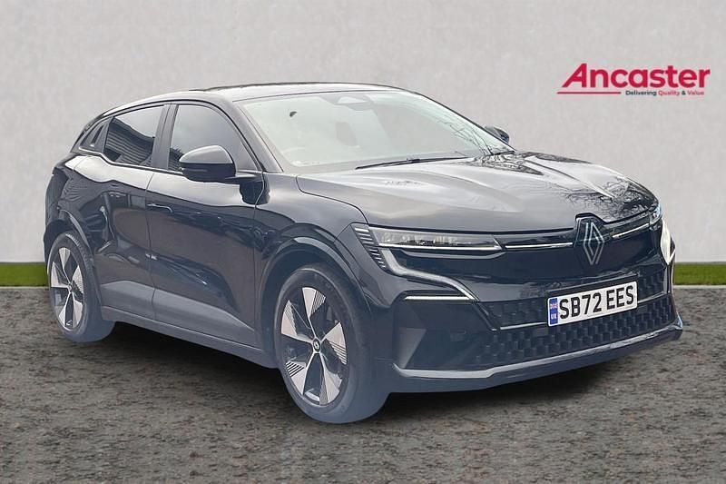 Used Renault Megane E-Tech Equilibre 160 kW (218 HP) 2022 Black Hatchback