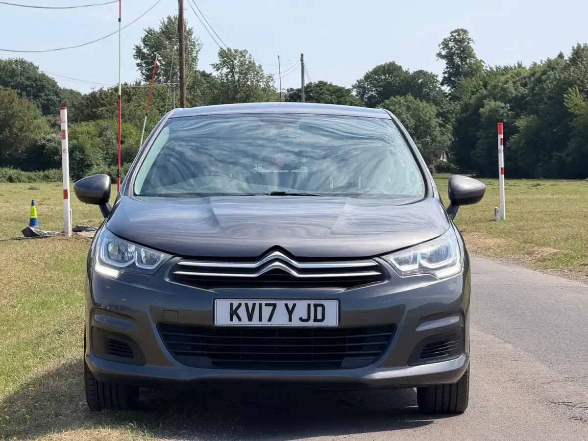 Used Citroën C4 Feel 2017 Grey Hatchback