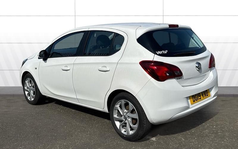 Used Vauxhall Corsa 90 HP (66 kW) 2019 White Hatchback