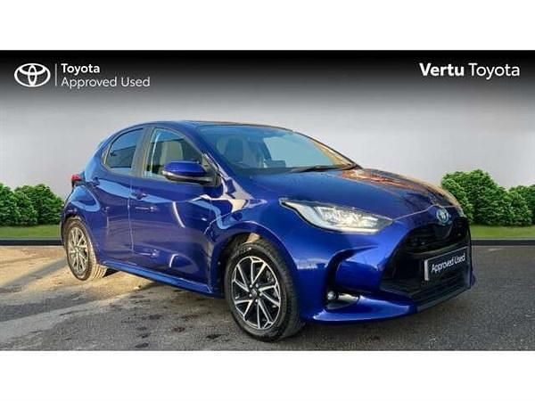 Used 2022 Toyota Yaris Design Hatchback | £16,354 (Fair price) - Image 1/4