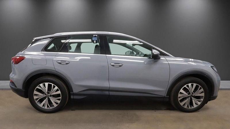 Used Audi Q4 e-tron Sport 125 kW (170 HP) 2023 Grey SUV