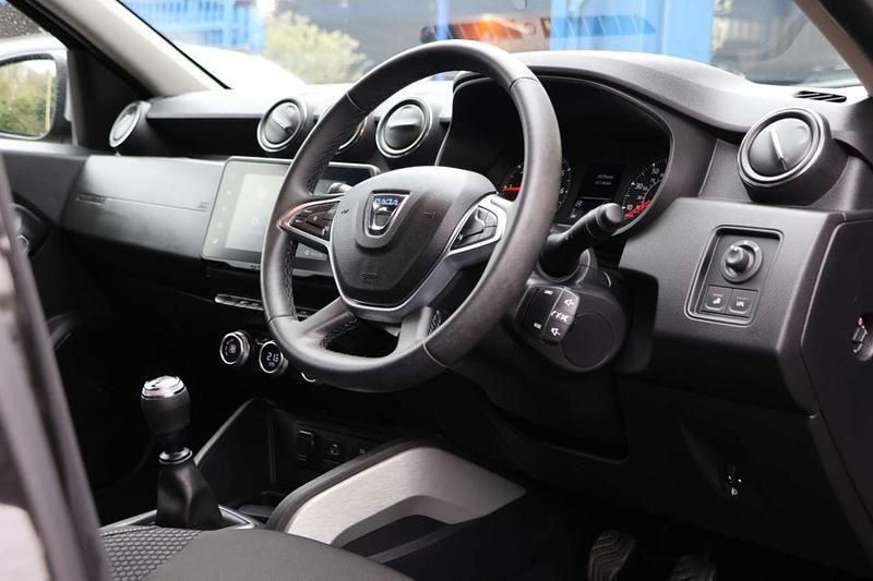 Used Dacia Duster Prestige 100 HP (73 kW) 2022 Black SUV