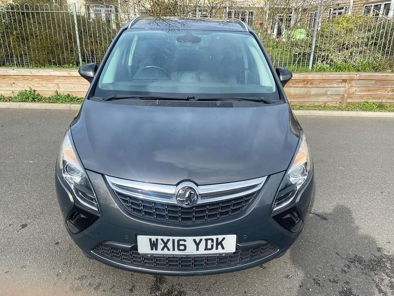 Used Vauxhall Zafira Tourer 140 HP (102 kW) 2016 Grey MPV