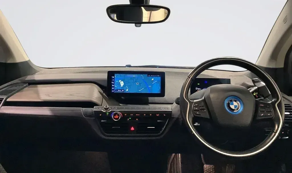 Usado BMW i3 Comfort Edition 135 kW (184 CV) 2021 Blanco Utilitario