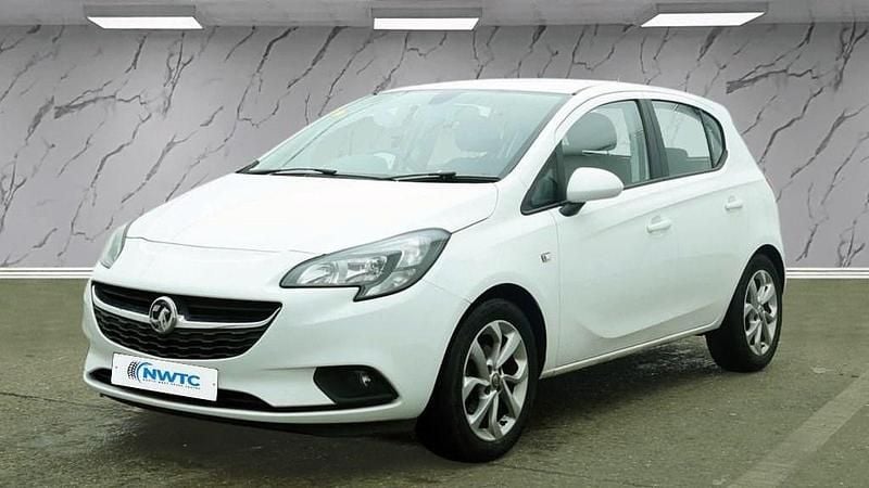 Used Vauxhall Corsa S 90 HP (66 kW) 2019 White Hatchback