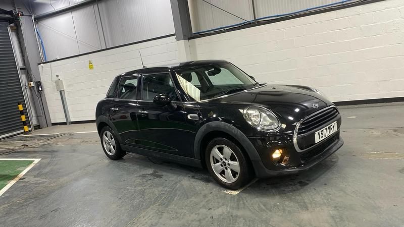 Black Used 2017 Mini ONE Pepper Hatchback | £8,798 (Good price) - Image 1/4