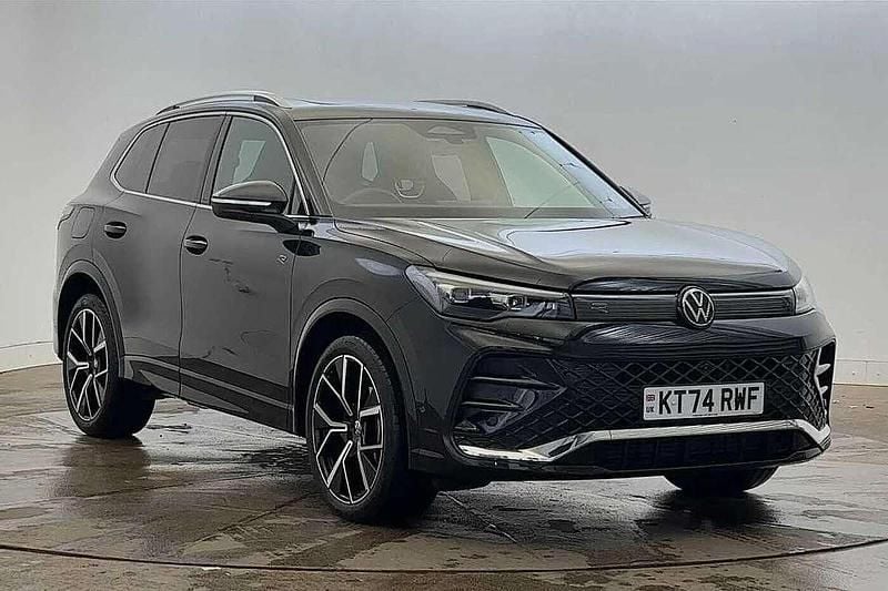 Black Used 2025 VW Tiguan R-line SUV | £33,990 (Fair price) - Image 1/4