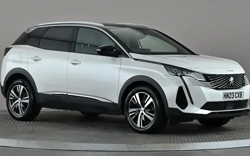 Used Peugeot 3008 Allure+ 131 HP (96 kW) 2023 SUV