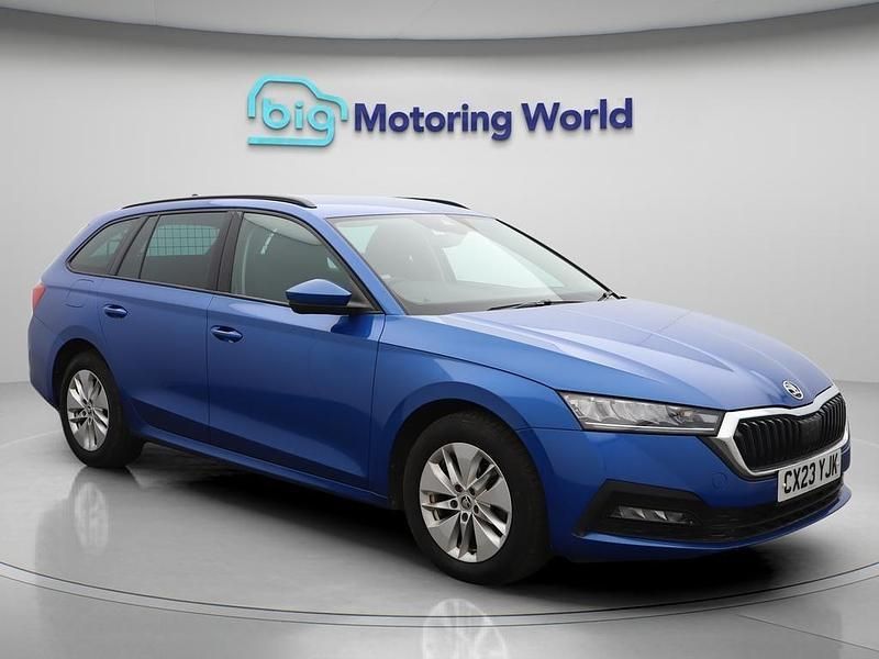 Blue Used 2023 Skoda Octavia SE Technology Estate | £19,000 (Good price) - Image 1/4