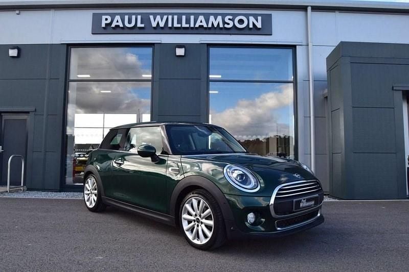 Green Used 2019 Mini ONE Classic Hatchback | £11,495 (Fair price) - Image 1/4