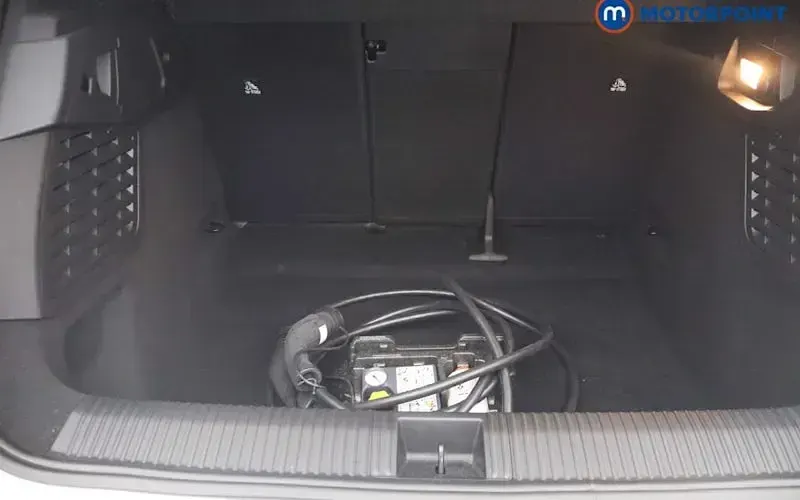 Used Renault Scenic E-Tech Techno 160 kW (218 HP) 2024 White SUV