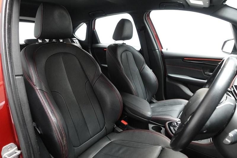 Used BMW 218 Sport Line 136 HP (100 kW) 2014 Red MPV