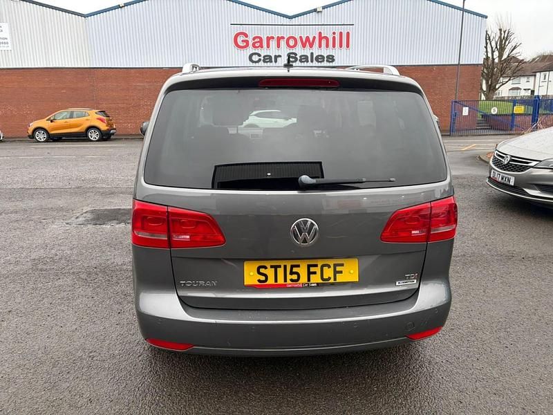 Used VW Touran SE 105 HP (77 kW) 2015 Grey MPV
