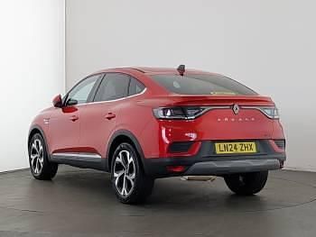 Used Renault Arkana Techno 142 HP (104 kW) 2024 Red SUV