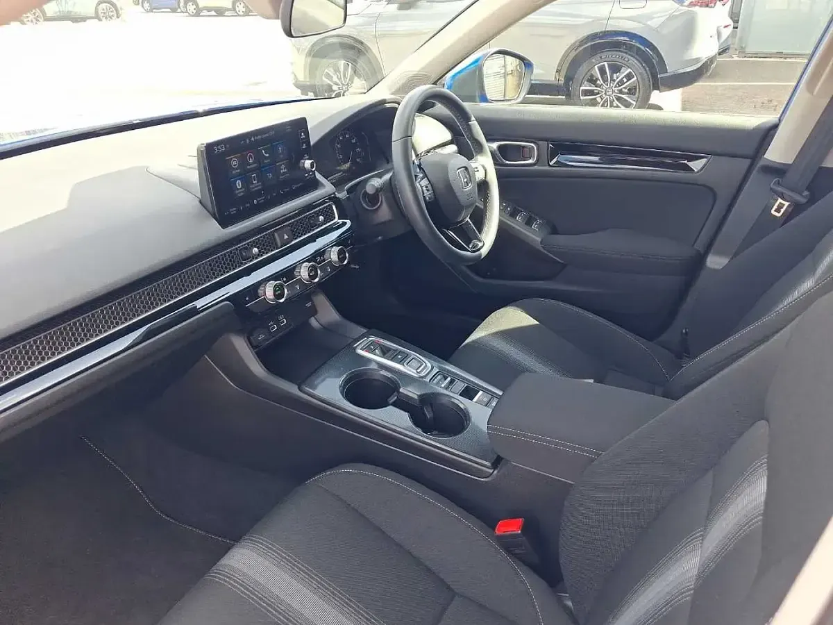 Used Honda Civic Elegance 143 HP (105 kW) 2025 Blue