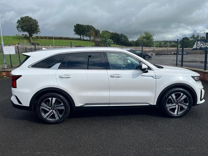 Used Kia Sorento 226 HP (166 kW) 2021 White SUV