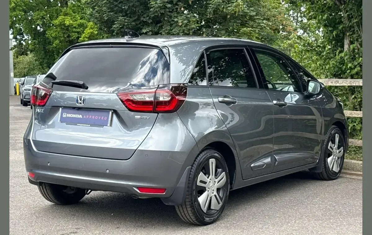 Used Honda Jazz EX 109 HP (80 kW) 2022 Shining grey Hatchback