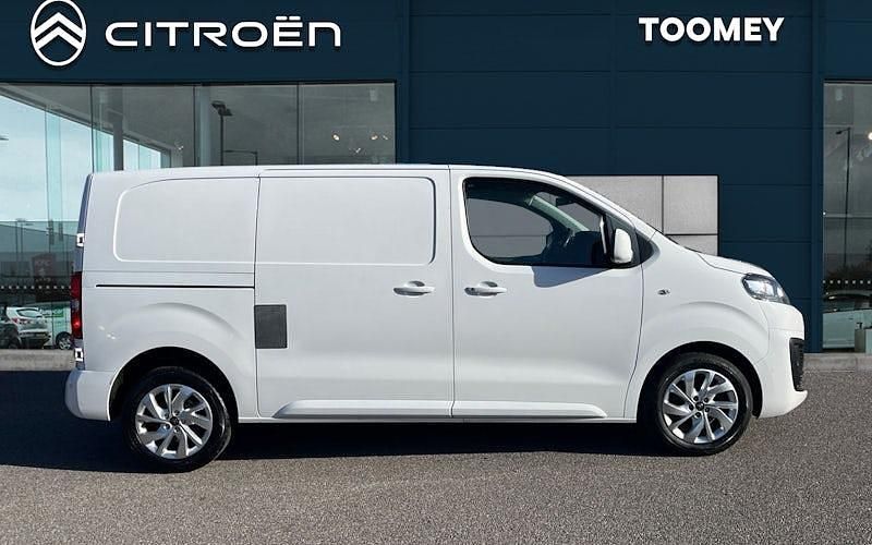 Używany Citroën Dispatch 122 KM (89 kW) 2019 Biały Minivan