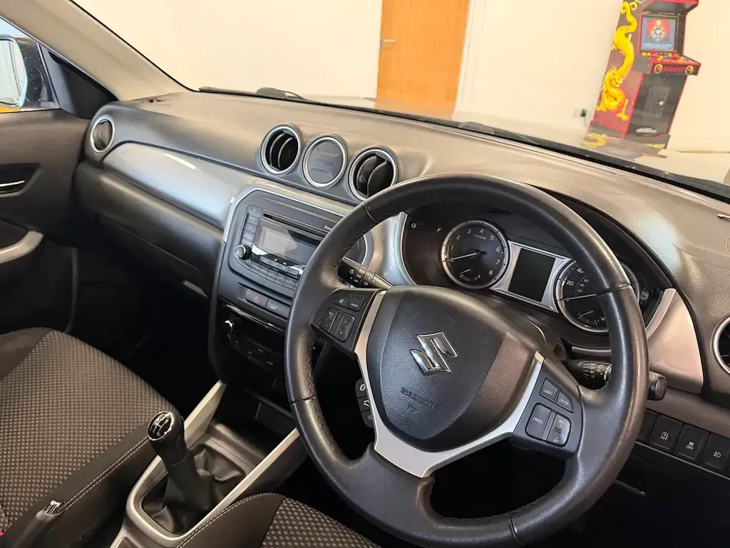 Used Suzuki Vitara SZ4 120 HP (88 kW) 2017 Grey SUV