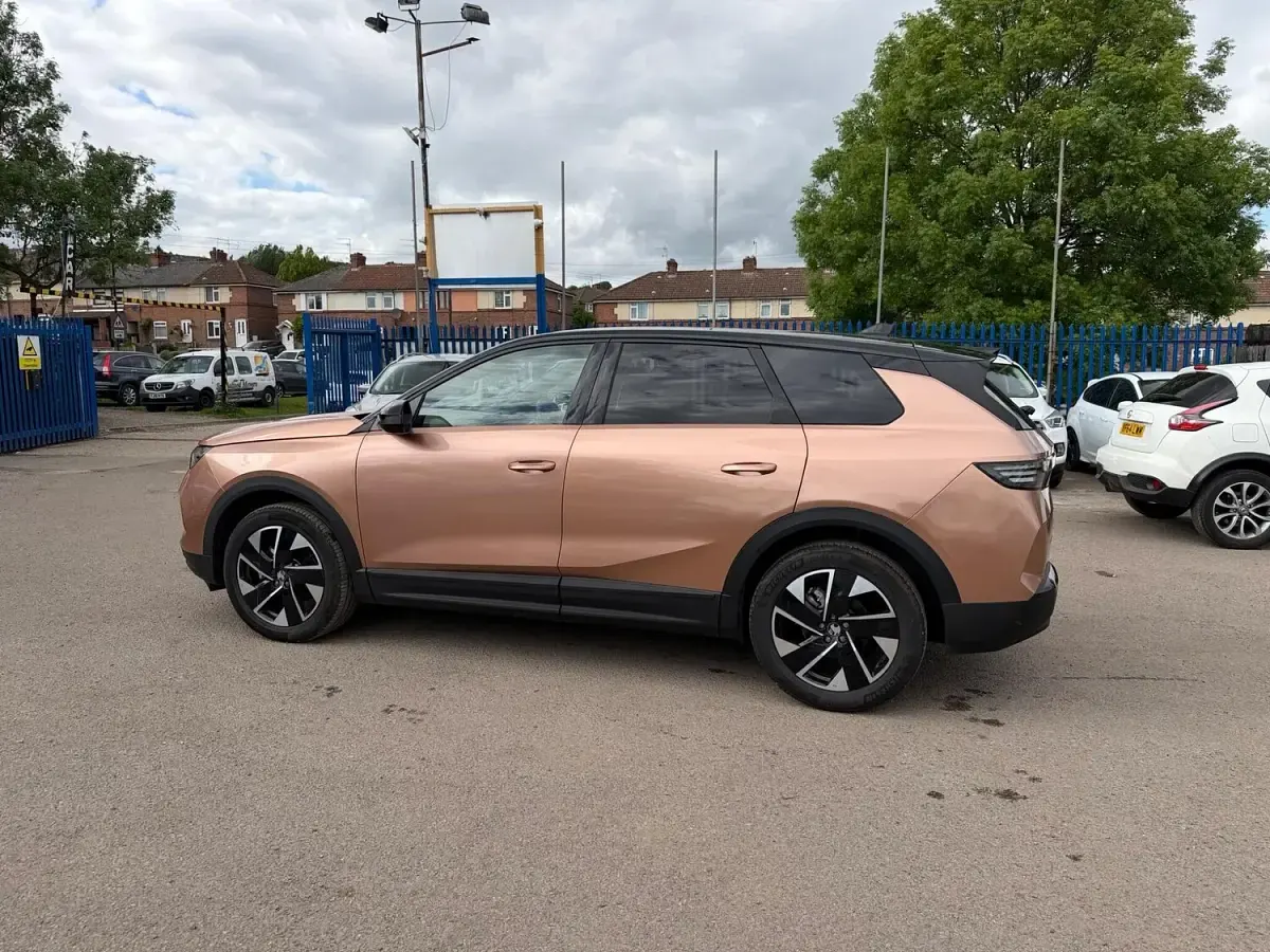 Used Vauxhall Grandland X Ultimate 2025 Brown SUV