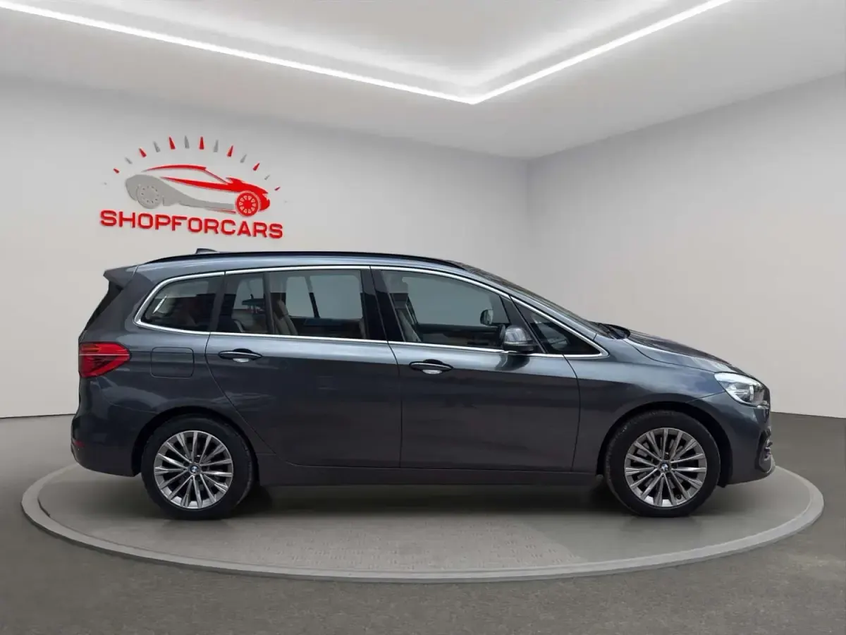 Usado BMW 220 Luxury Line 2018 Gris Familiar