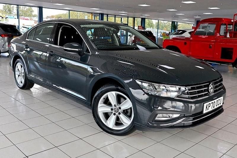 Used 2020 VW Passat SE Estate | £18,989 (Fair price) - Image 1/1