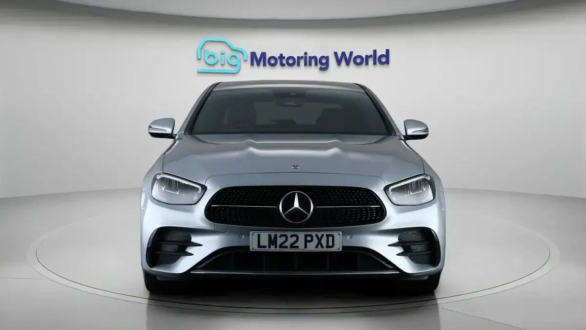 Used Mercedes E220 AMG line 2022 Silver Sedan