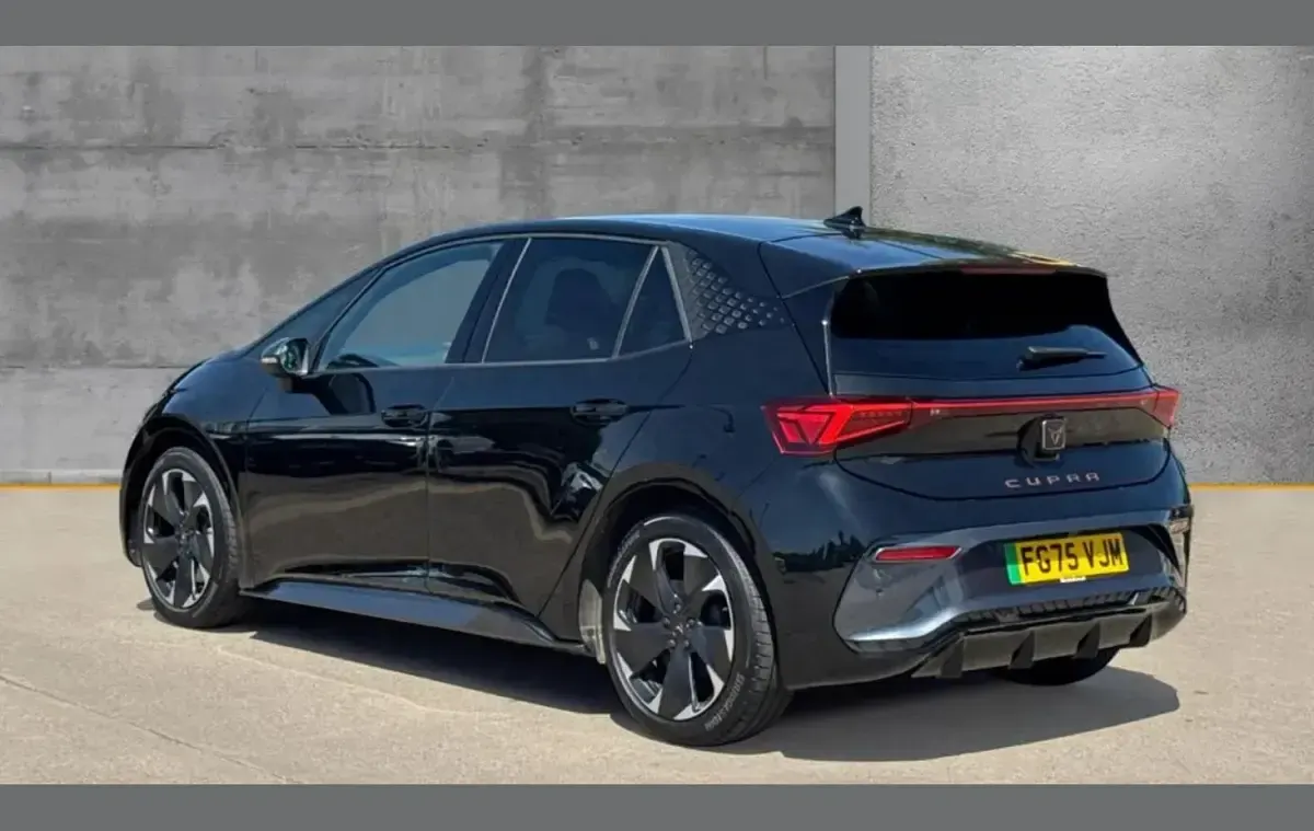 Used Cupra Born e-Boost 169 kW (231 HP) 2025 Black Hatchback