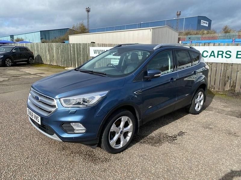 Usado Ford Kuga Titanium X 180 CV (132 kW) 2019 Azul SUV