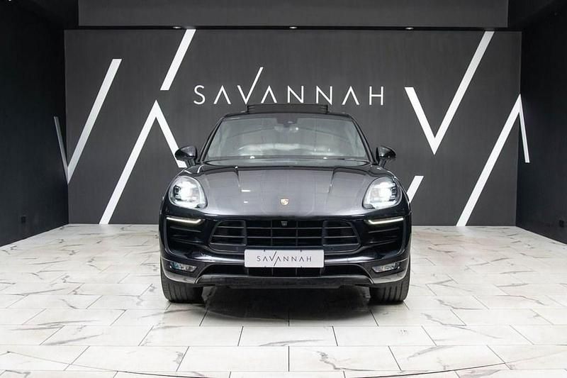 Used Porsche Macan 258 HP (189 kW) 2017 Black SUV