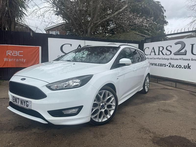 Używany Ford Focus ST-Line 120 KM (88 kW) 2017 Biały Kombi