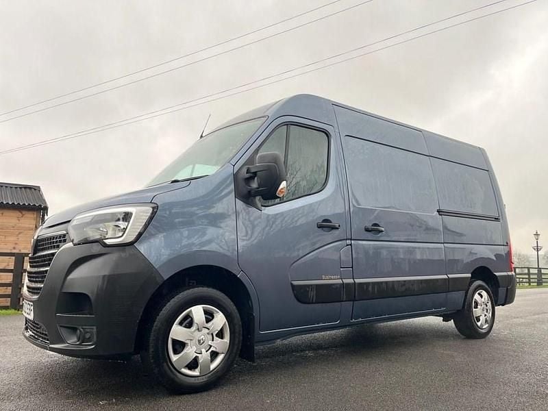 Used Renault Master Business 135 HP (99 kW) 2022 Blue Van